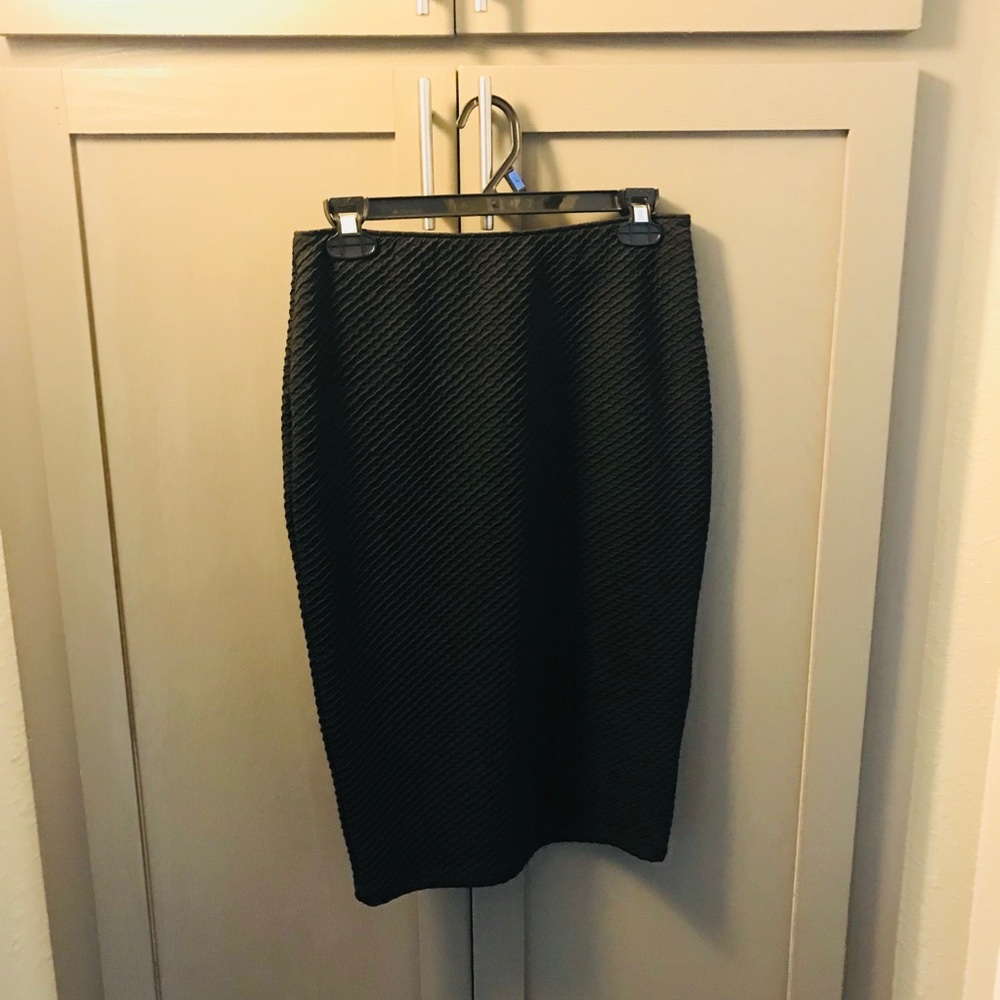 Woman Stretch Pencil Skirt Black